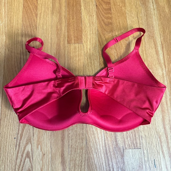 π¨3X$30π¨ La SENZA Red and Silver Embellished Bra - Picture 4 of 8